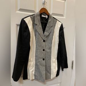 Newport News StyleWorks Classic Plaid Blazer Women Size 14 black and Cream